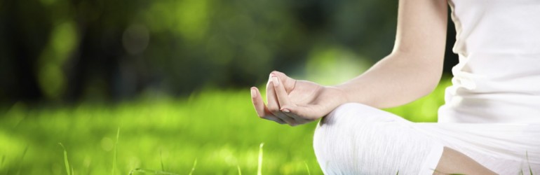 Wellness Tip: 8 Ways Meditation can improve your life!