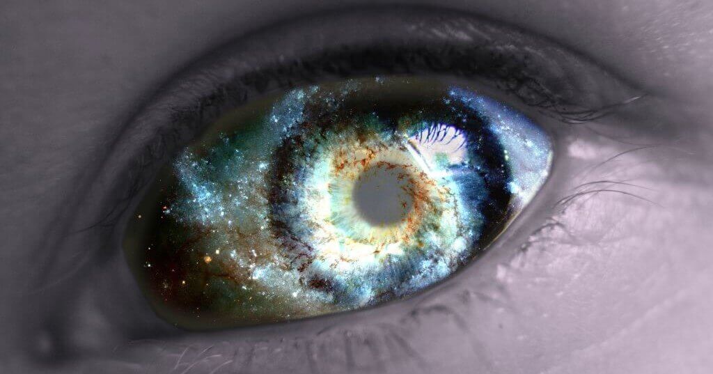 eye and universe